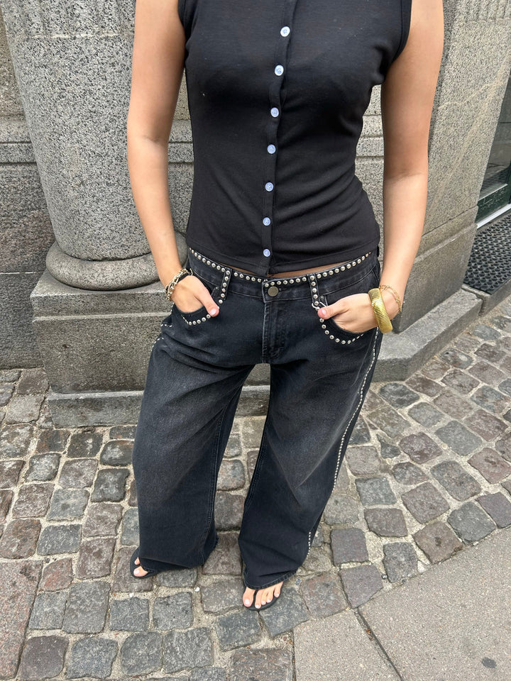 Morgan | Women’s jeans with studded detail and modern silhouette