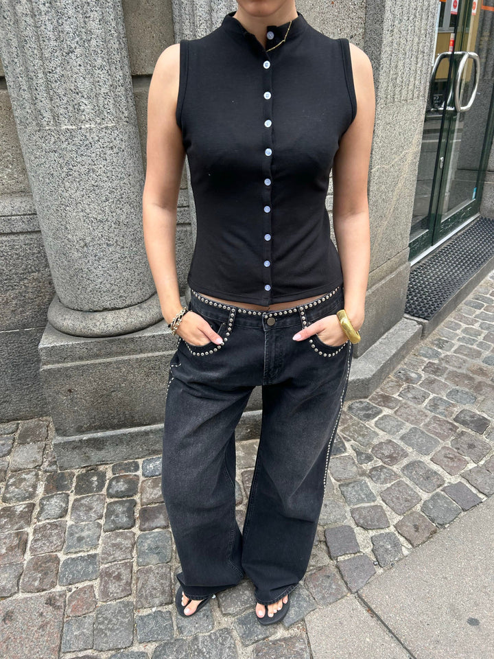 Morgan | Women’s jeans with studded detail and modern silhouette