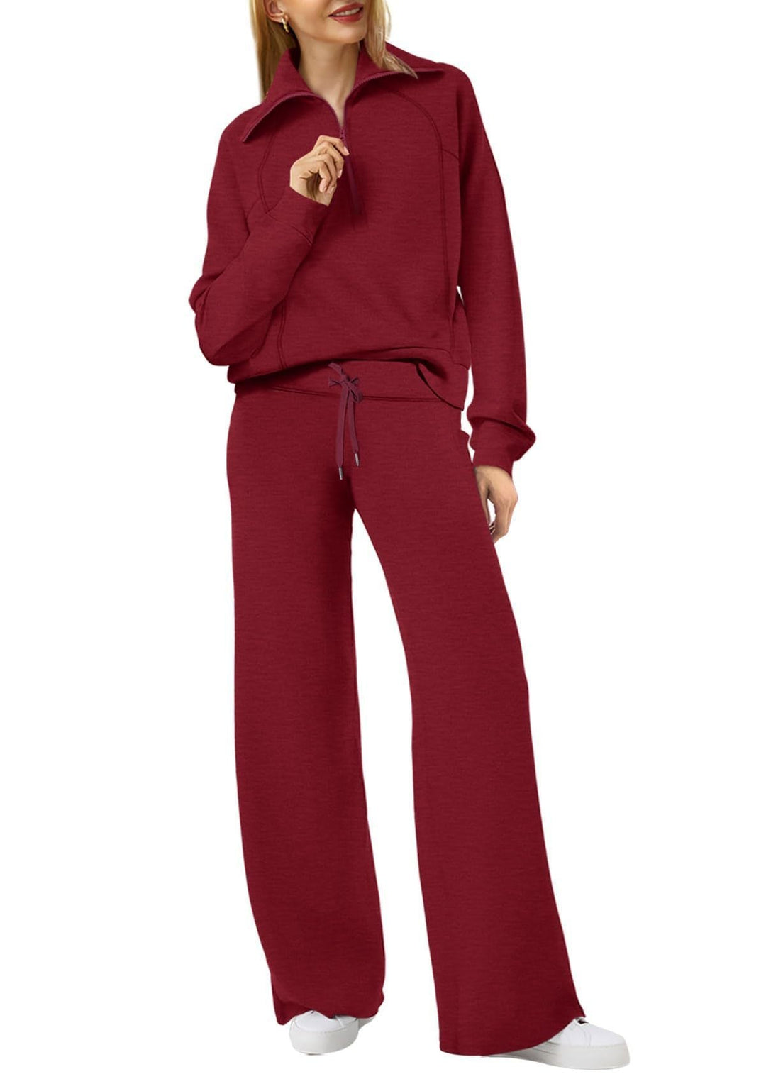 Alma | Women’s two-piece lounge set with long sleeves and zip detail