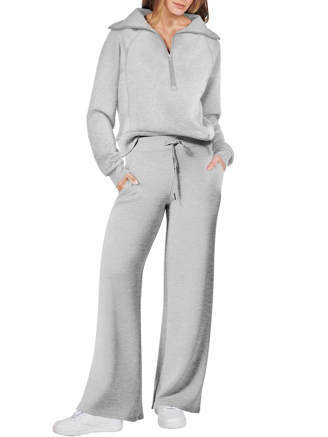 Alma | Women’s two-piece lounge set with long sleeves and zip detail