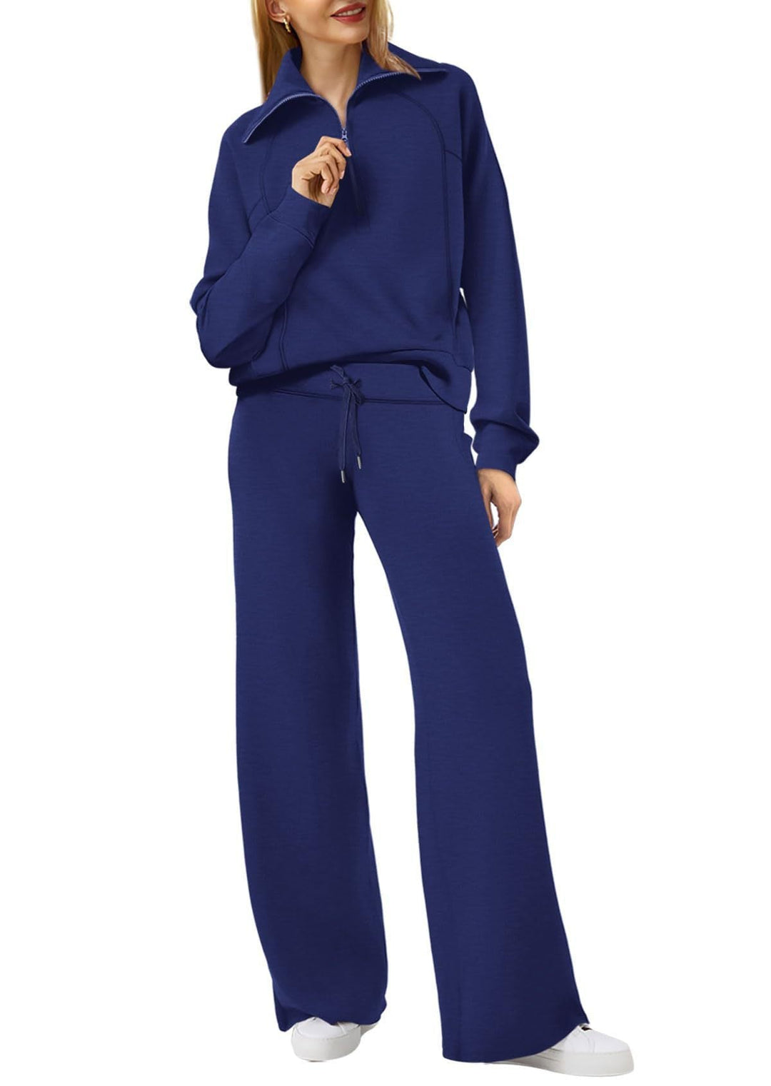 Alma | Women’s two-piece lounge set with long sleeves and zip detail