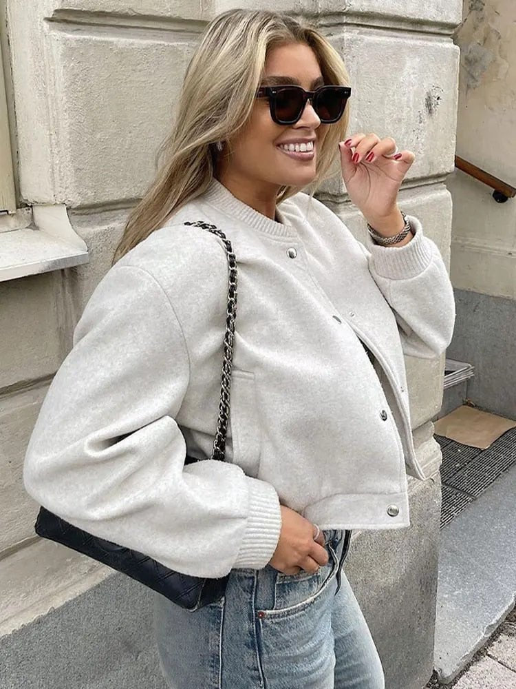 Jane | Women’s cropped bomber jacket with modern cut and versatile style