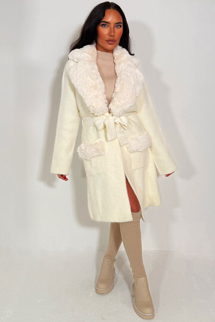 Giselle | Women’s belted coat with faux fur collar