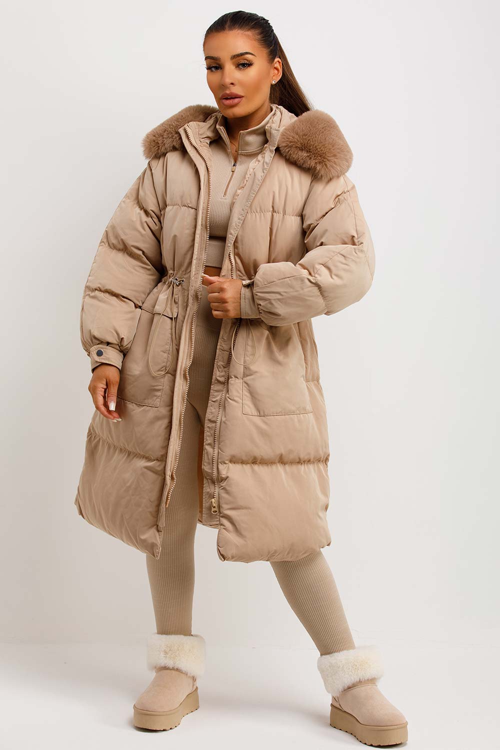 Lovisa | Women’s long puffer coat with faux fur hood