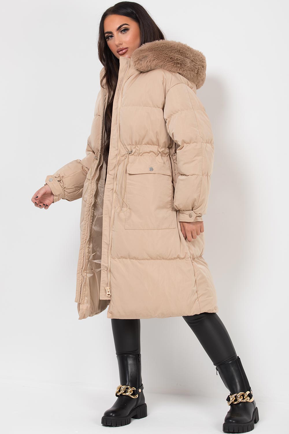 Lovisa | Women’s long puffer coat with faux fur hood