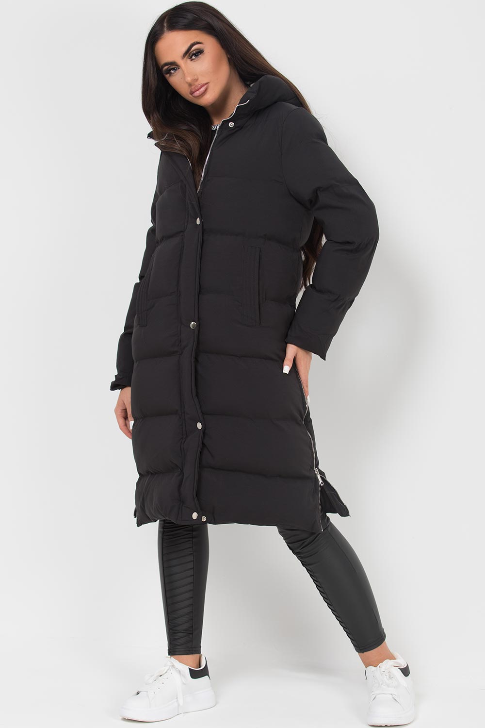 Zahra | Women’s long hooded puffer coat with side zip