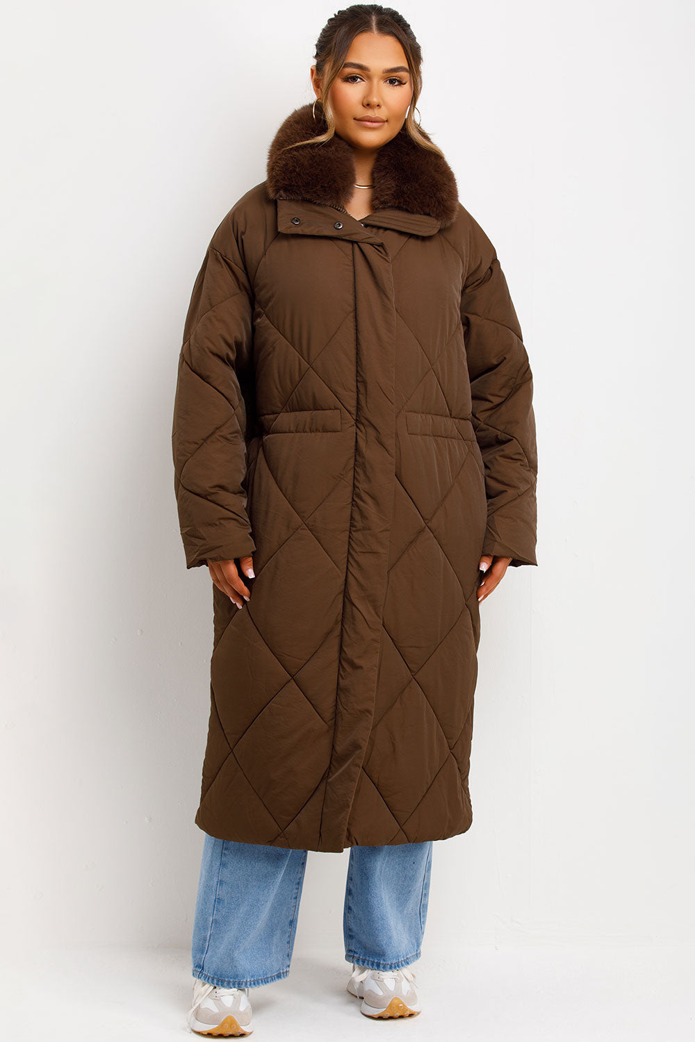 Avelina | Women’s long puffer quilted winter coat with faux fur collar