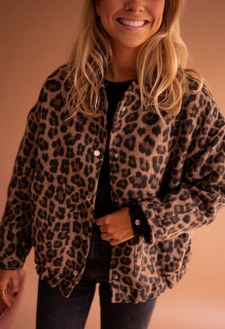 Sofía | Leopard print jacket for women