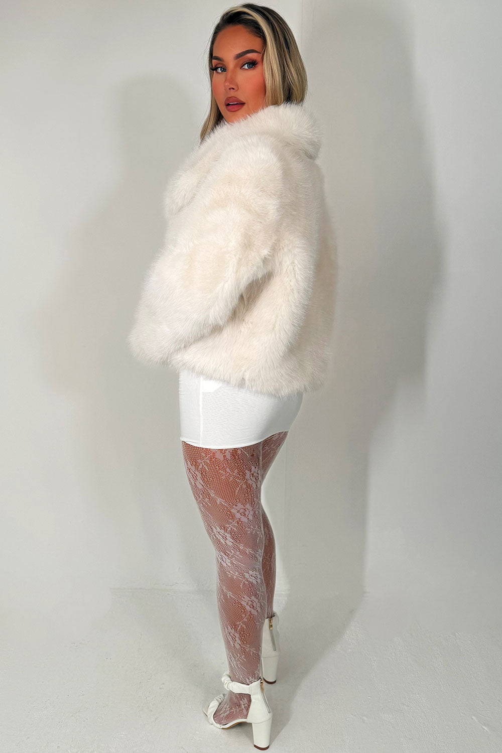 Amayah | Women’s collared faux fur jacket
