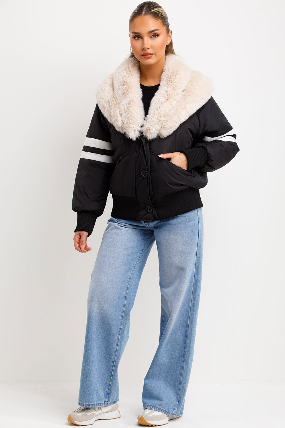 Radzna | Women’s aviator bomber jacket with faux fur collar