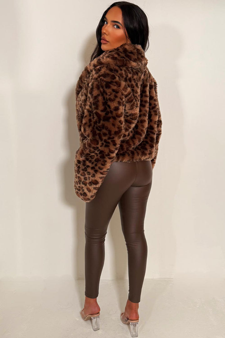 Rosetta | Women’s cropped faux fur jacket with collar