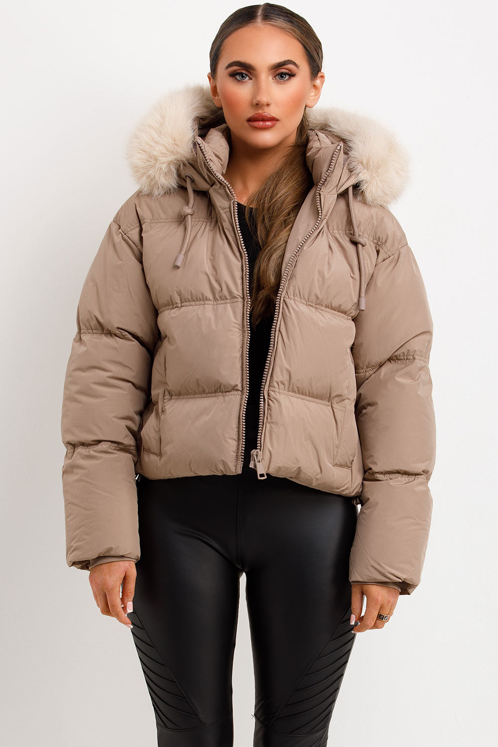 Zephy | Women’s puffer jacket with faux fur hood