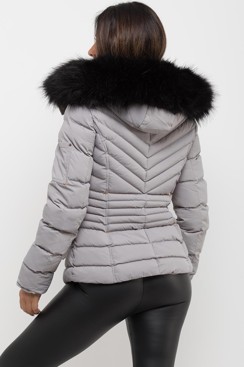 Saori | Women’s puffer jacket with faux fur hood