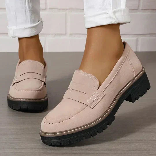 Naomi | Women's loafers with slip-on fit