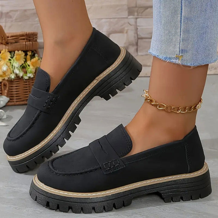 Naomi | Women's loafers with slip-on fit