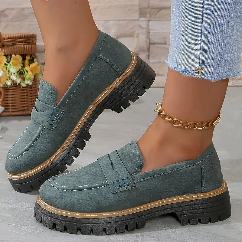 Naomi | Women's loafers with slip-on fit