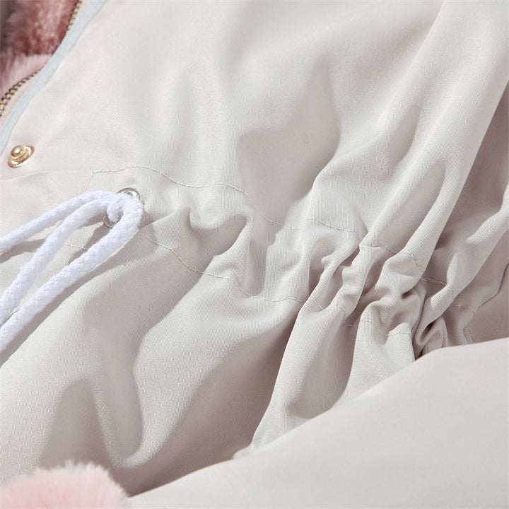 Vaysa | Women’s adjustable parka jacket with a removable trim and insulated seasonal structure