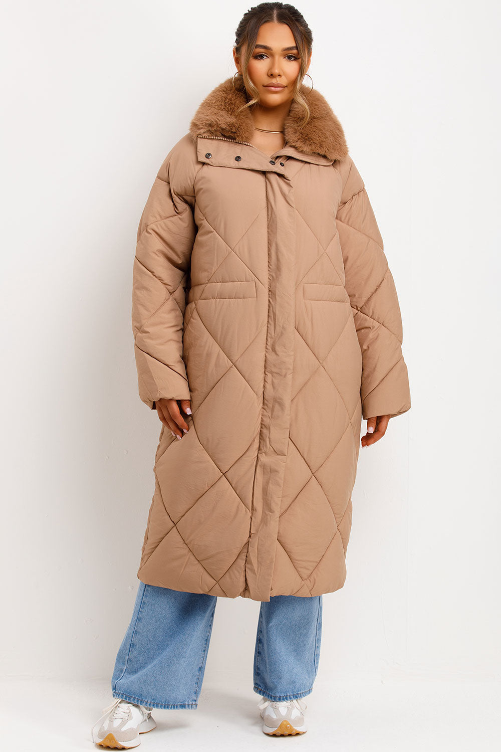 Violette | Women’s long quilted puffer coat with faux fur collar
