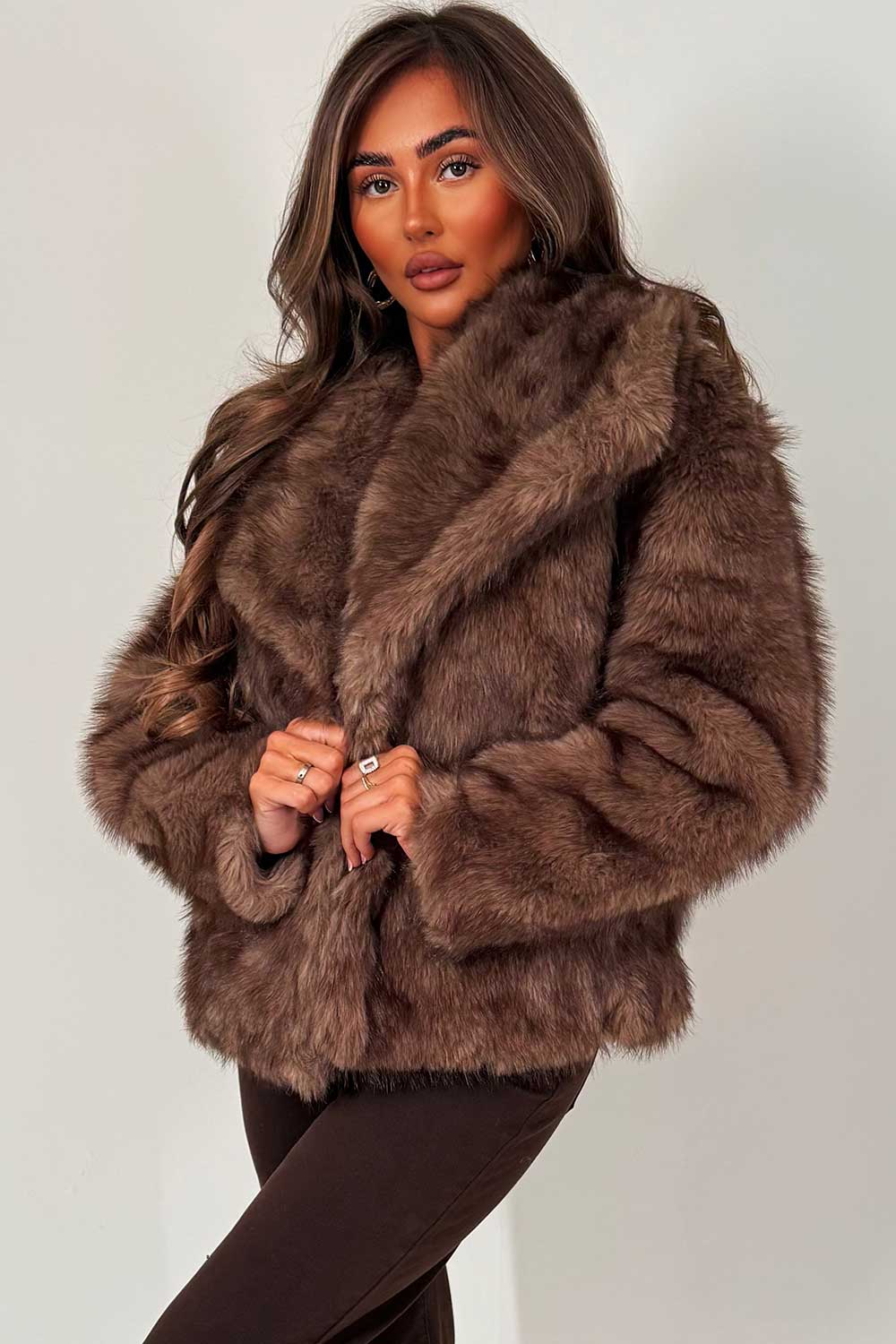 Tahlia | Women’s collared faux fur jacket