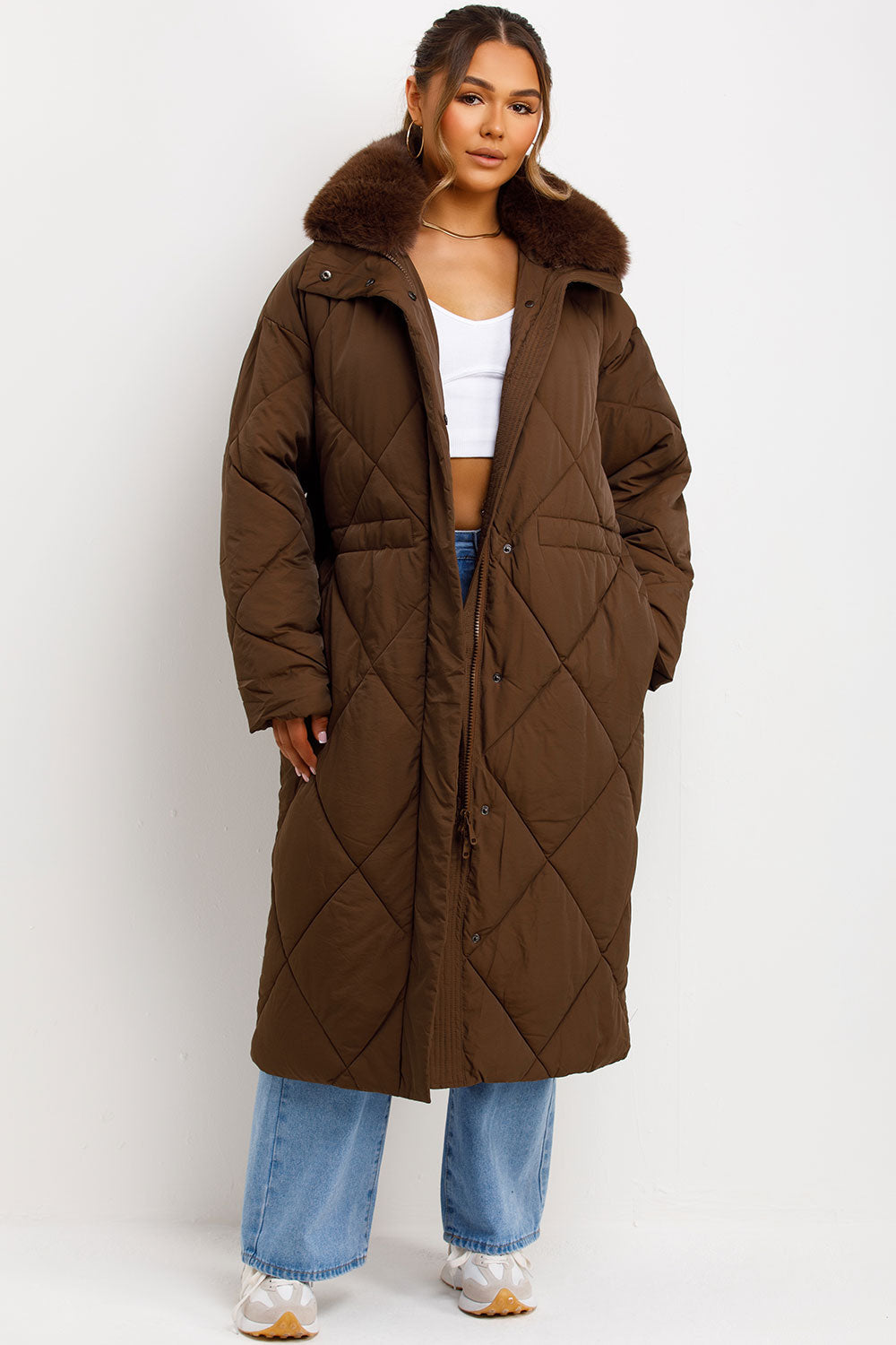Avelina | Women’s long puffer quilted winter coat with faux fur collar