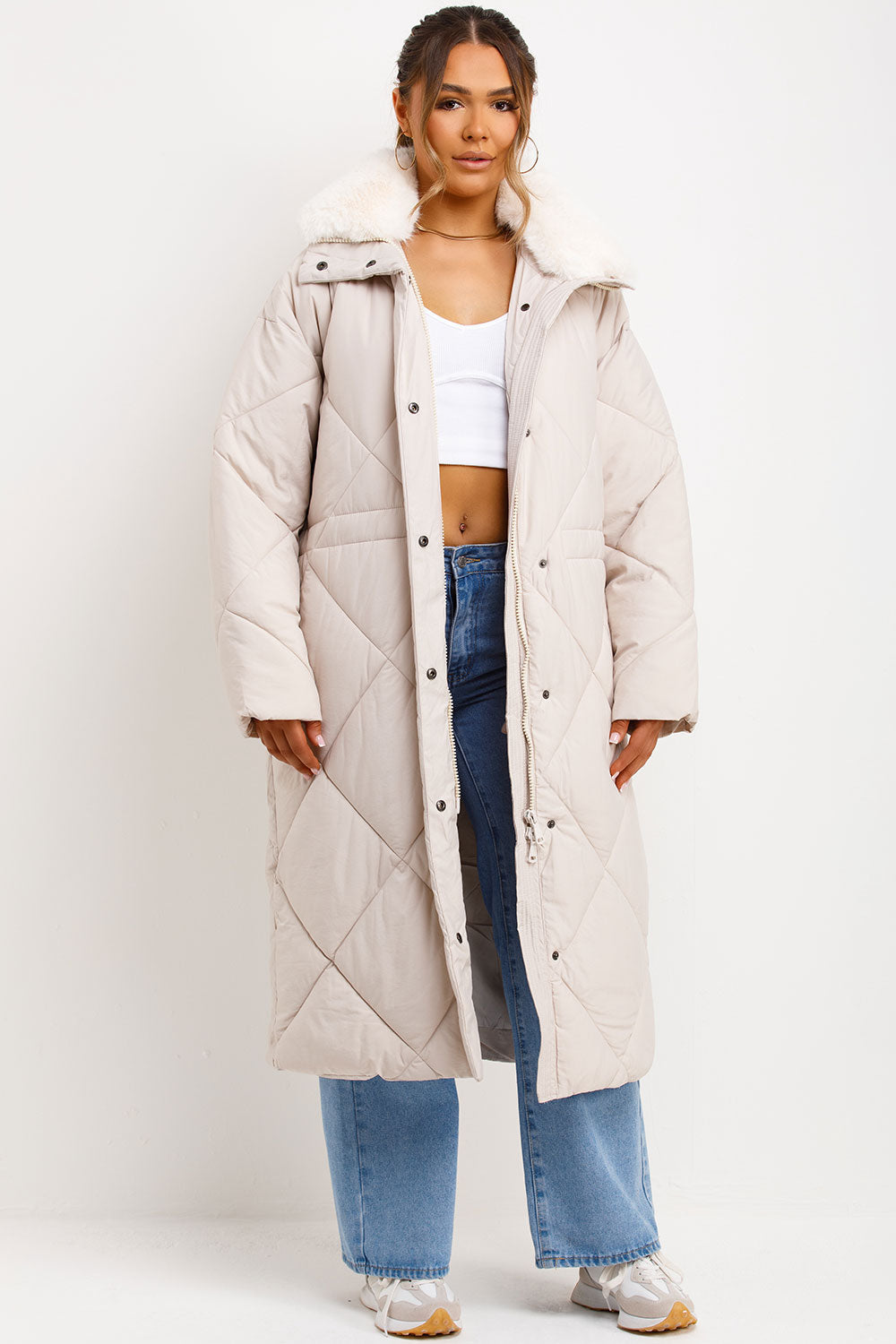 Geline | Women’s long quilted winter coat with faux fur collar