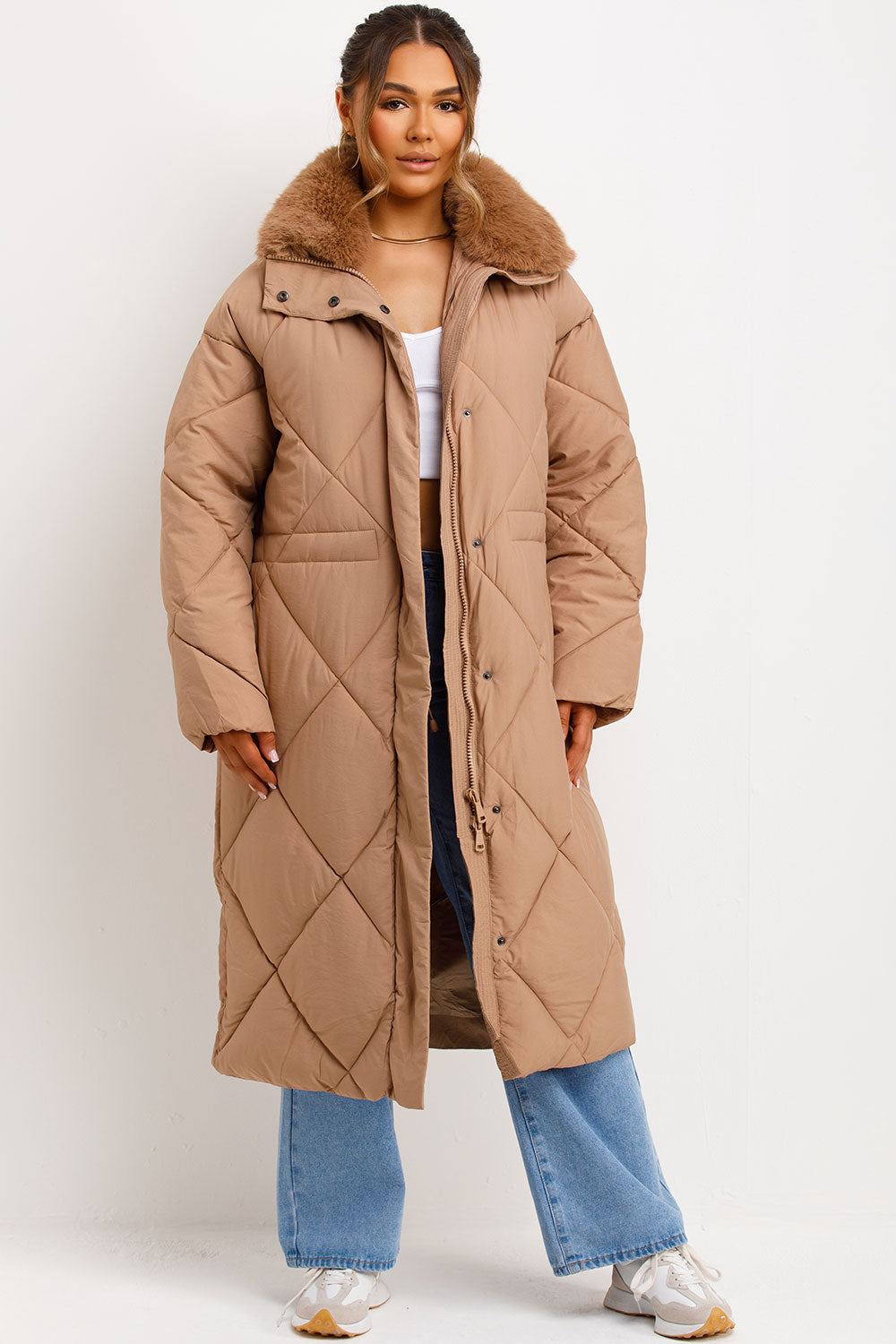 Violette | Women’s long quilted puffer coat with faux fur collar